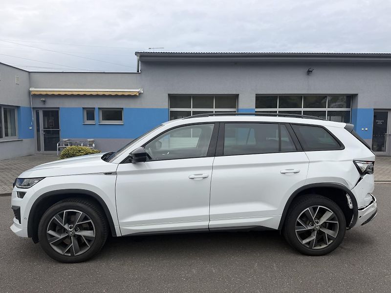 Škoda Kodiaq SPORTLINE 2,0D147kW 4x4 7sed - fotka 10 z 24