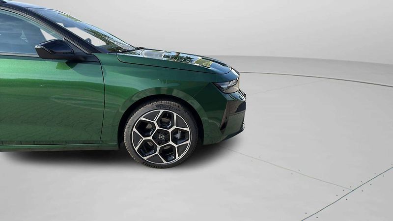 Opel Astra (2026) Nová Ultimate ST Hybrid 1.2 TU - fotka 24 z 24