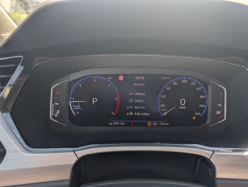 Volkswagen Touran (2026) 2,0 TDI 7DSG People  - fotka 5 z 7