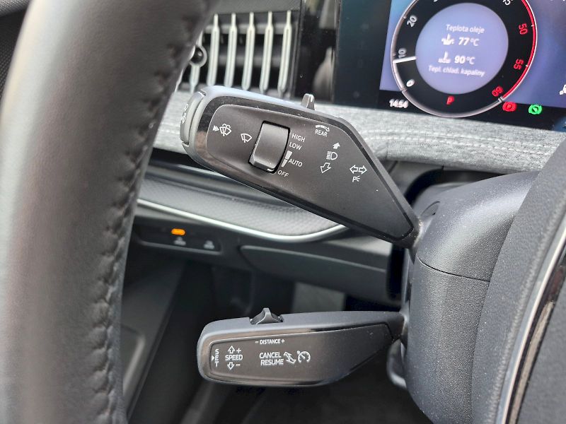 Škoda Superb (2025) Selection 2.0 TDI 110kW DSG - fotka 15 z 31