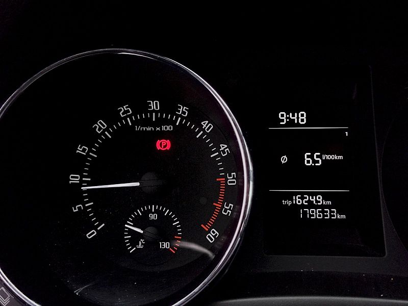 Škoda Yeti (2015) 2,0 Tdi 81 Kw - fotka 8 z 31