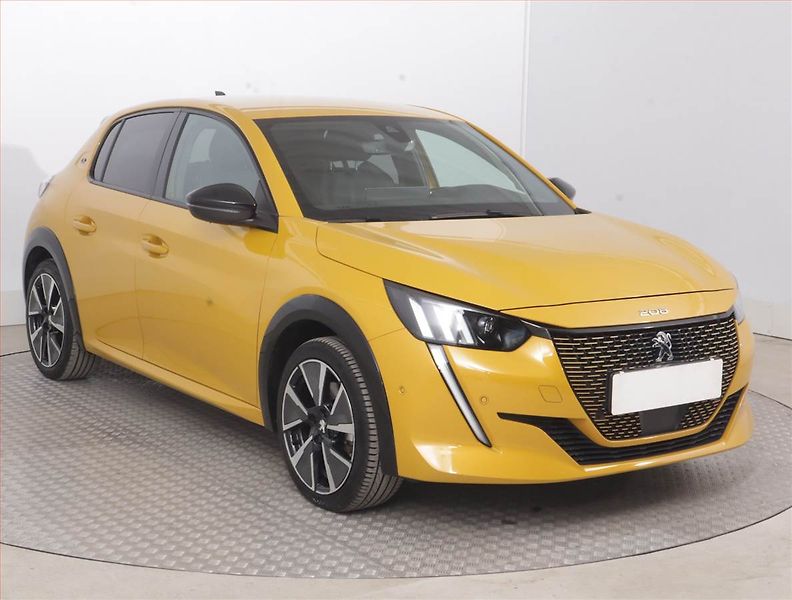 Peugeot 208 (2020) 50 kWh, SoH 87%, Automat - fotografie inzerátu