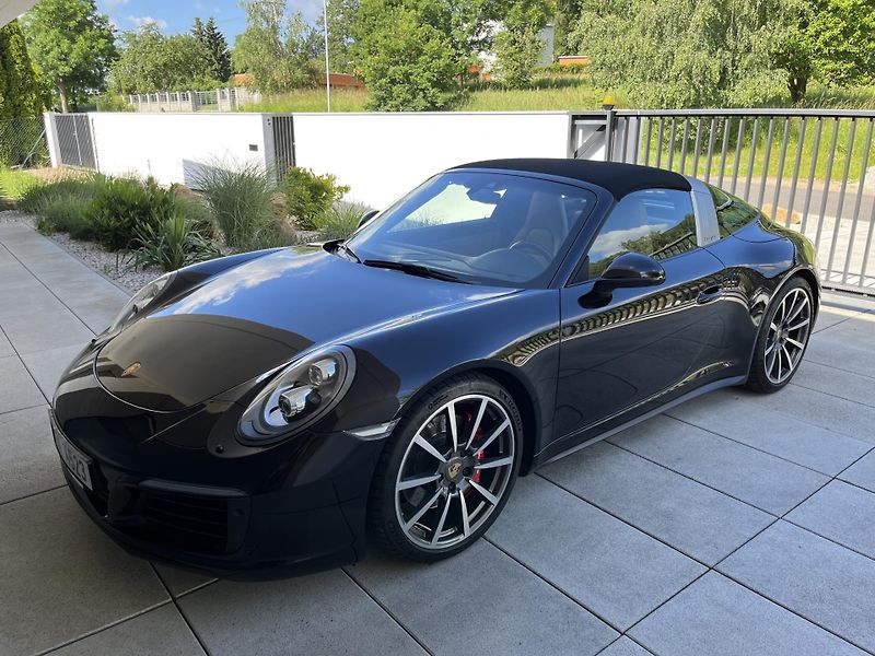 Porsche 911 Targa 4S 991.2 309 kW - fotka 8 z 31