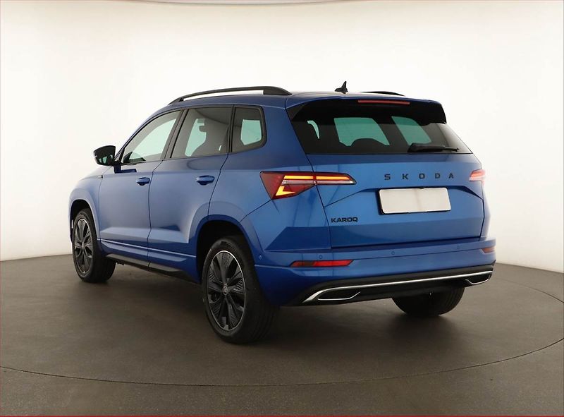 Škoda Karoq (2025) 1.5 TSI, Sportline - fotka 4 z 19