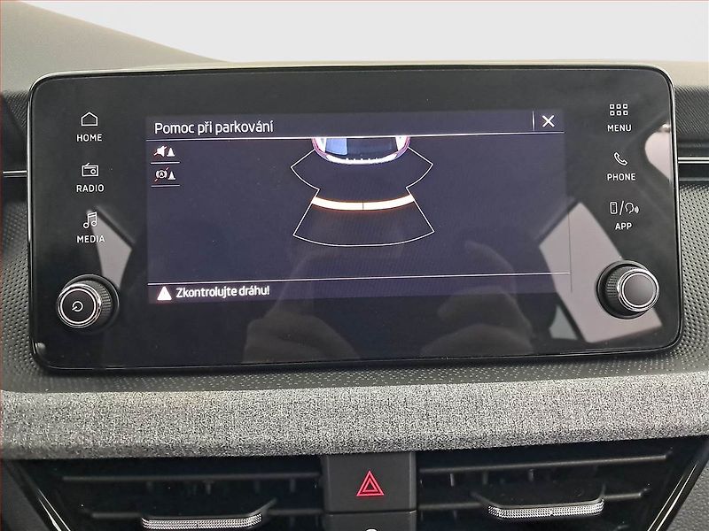 Škoda Scala (2024) Selection 1.0 TSI, ČR,1.maj - fotka 16 z 17