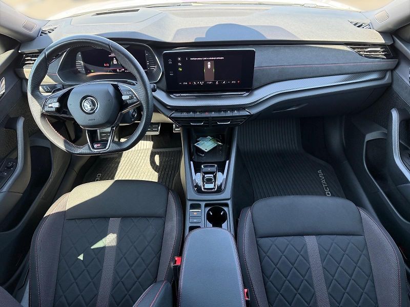 Škoda Octavia (2023) RS 2.0TSI 180kW DSG CZ DPH - fotka 9 z 11