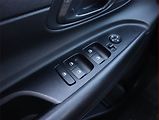Hyundai i20 (2023) Family 1.0 T-GDI, Automat - náhled 18