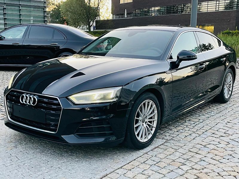 Audi A5 2.0i 140KW AUT KAMERY VÝHŘEV - fotka 3 z 52