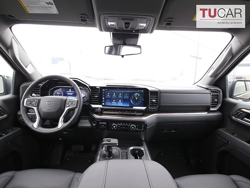 Chevrolet Silverado (2025) 6.2 V8 Trail Boss Z71 - fotka 18 z 47
