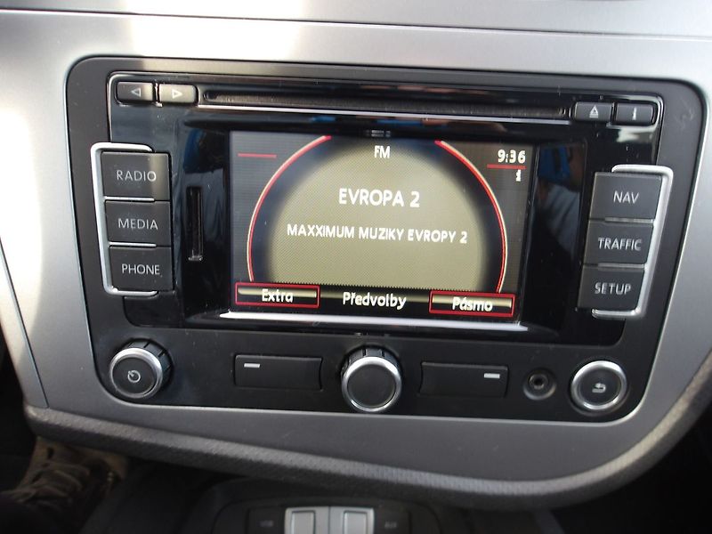 Seat Leon 1,4TSi NAJ.147000km ! NAVI ! - fotka 24 z 38