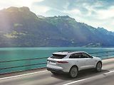 Jaguar F-Pace.