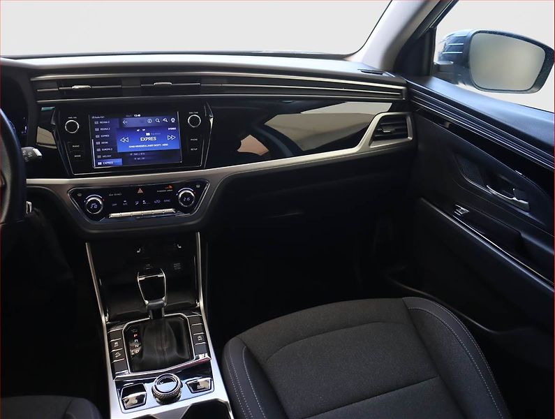 SsangYong Korando (2023) 1.5 T-GDI - fotka 8 z 21