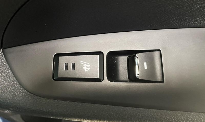 Hyundai Tucson 2.0 CRDi, PREMIUM - REZERVACE - fotka 15 z 29