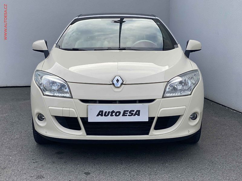 Renault Mégane (2011) 1.4TCe, Panor, AC, TZ - fotka 2 z 17