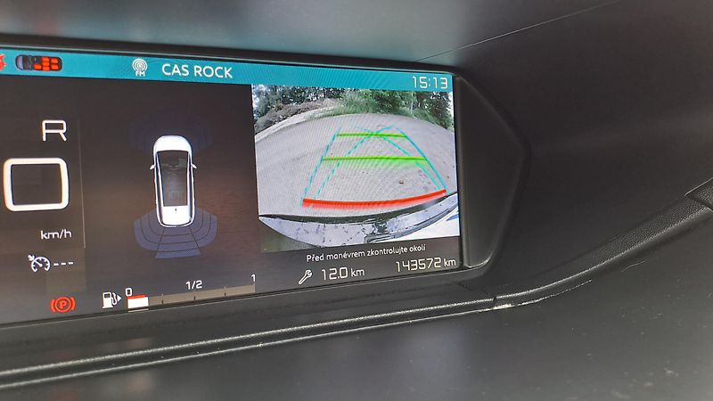 Citroën Grand C4 SpaceTourer 1.5 BlueHDi 130 S&S 7 míst - fotka 24 z 24