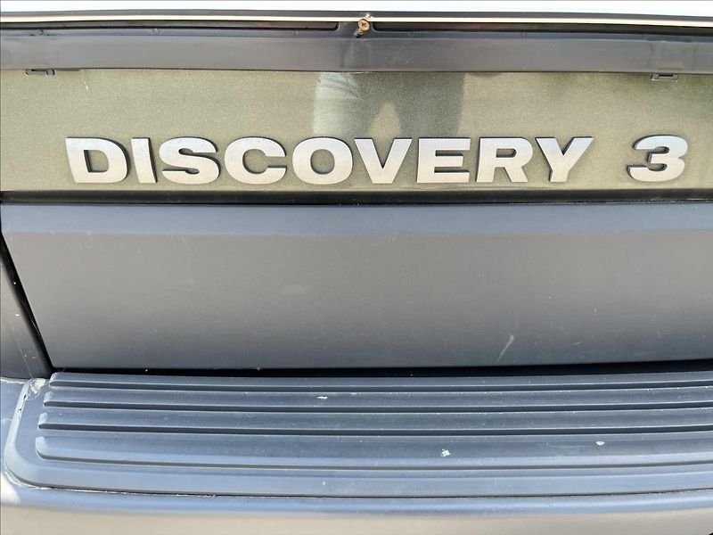 Land Rover Discovery 2,7 TDV6 4X4 AUT NA OPRAVU!! - fotka 28 z 30