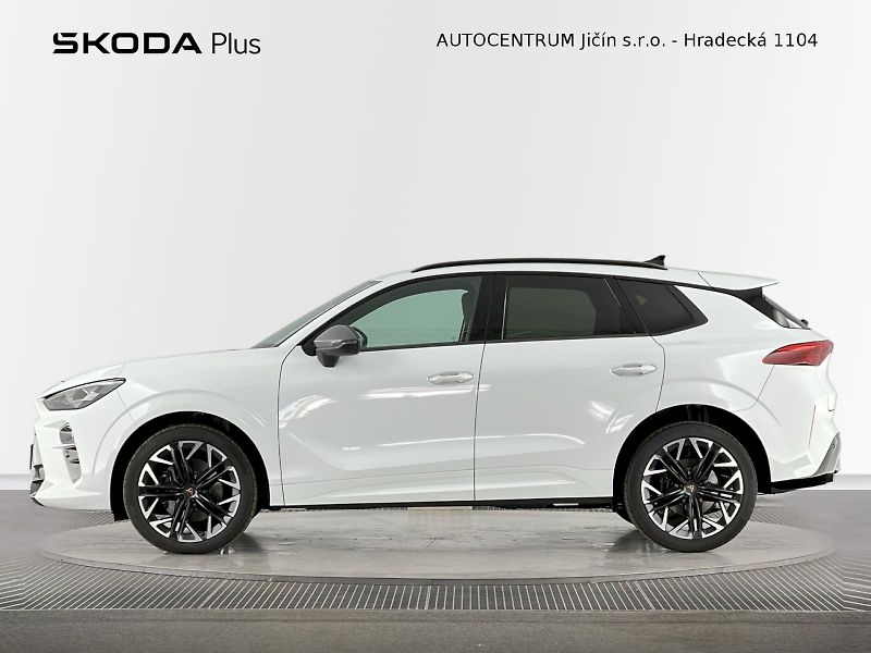 Cupra Terramar (2026) VZ 2.0 TSI 195kW 4x4 DSG - fotka 3 z 29