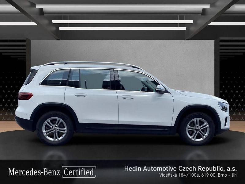 Mercedes-Benz GLB (2025) 220 4MATIC - fotka 6 z 27