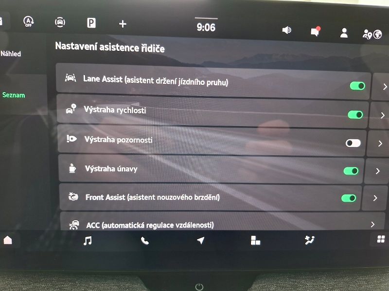 Škoda Superb (2024) SELECTION TD 110/2.0 A7F - fotka 22 z 30