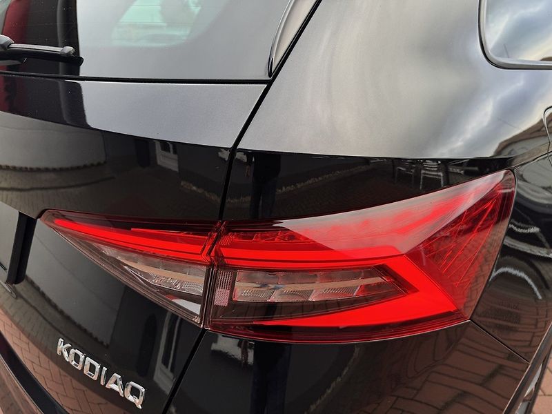 Škoda Kodiaq (2018) 2.0TDi DSG SportLine LED Navi - fotka 37 z 46