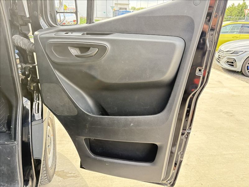 Mercedes-Benz Sprinter 2,0 - fotka 20 z 22