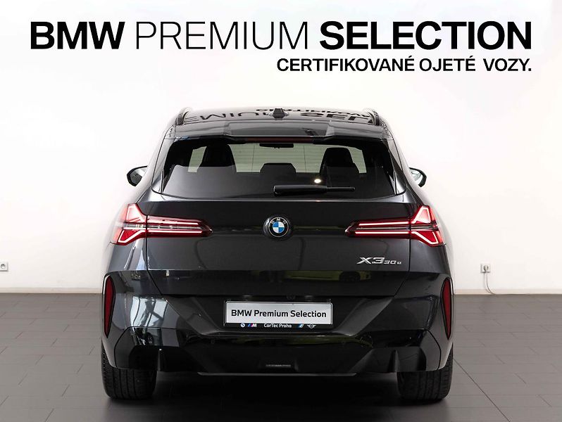 BMW X3 30e xDrive - fotka 4 z 23