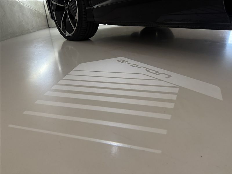 Audi Q4 e-tron Sportback S-Line LED Kamera - fotka 48 z 49