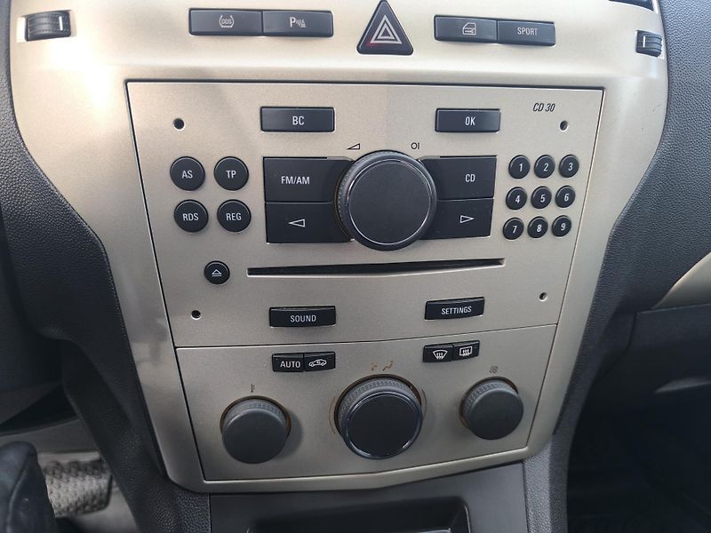Opel Zafira (2008) 1.8  7MÍST,DOLOŽENÉ KM,SERVIS - fotka 21 z 36
