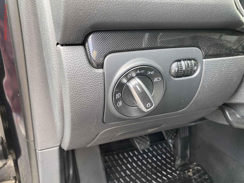 Volkswagen Golf (2011) 1.4 TSi, Comfortline - fotka 15 z 18