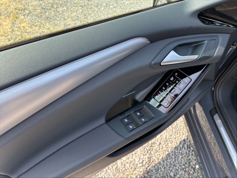 Audi A6 0,0 BEV 340 100kWh - fotka 11 z 11