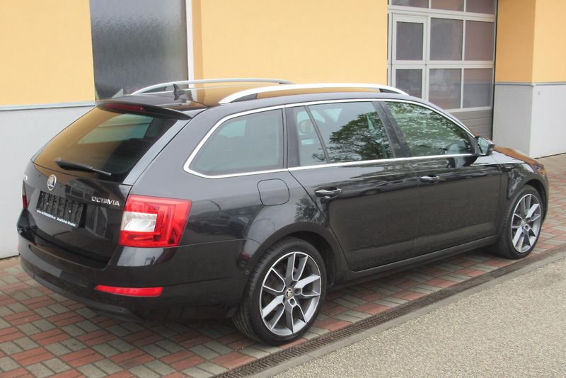 Škoda Octavia 2.0 TDI DSG NAVIGACE XENONY - fotka 5 z 27