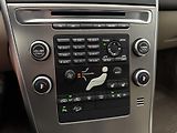 Volvo XC60 D4 AWD SUMMUM AUT CZ - náhled 26