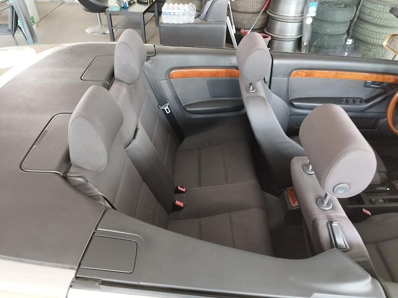 Audi A4 (2003) 2,5TDI,120KW,MANUÁL,ALU - fotka 9 z 16