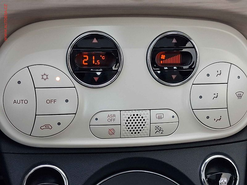 Fiat 500 (2020) 1.2i, 1.maj,ČR, AT - fotka 14 z 19