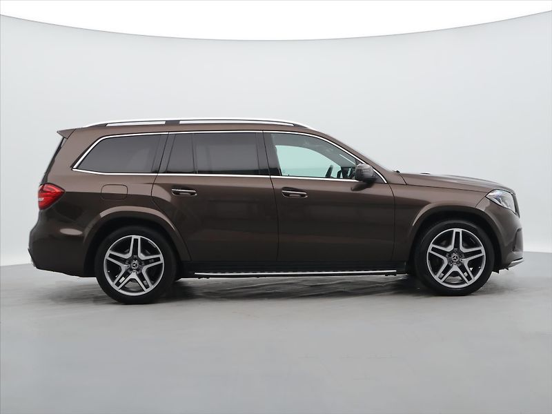 Mercedes-Benz GLS 3,0 350d 190kW AMG Sport DPH - fotka 8 z 45