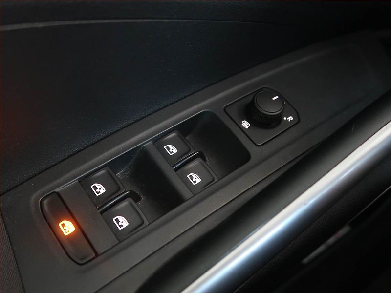 Škoda Fabia (2022) Ambition 1.0, Serv.kniha - fotka 18 z 18