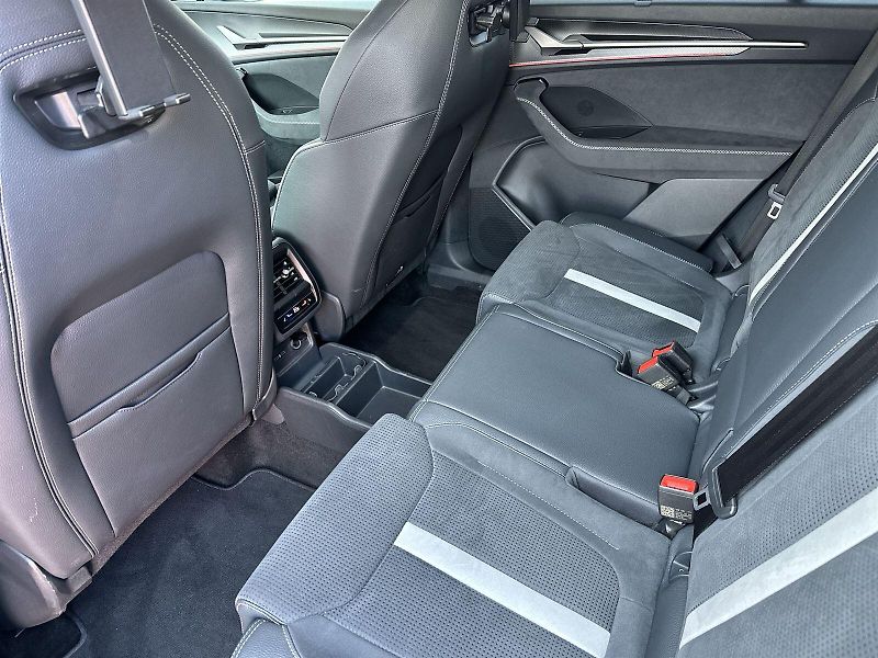 Škoda Kodiaq (2025) 2.0 TDI 4x4 DSG Sportline - fotka 8 z 38
