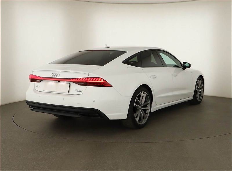 Audi A7 (2022) 40 TDI - fotka 5 z 22