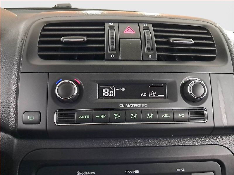 Škoda Fabia (2010) 1.2 TSI - fotka 16 z 16