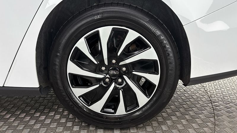 Ford Focus 1.0 Ecoboost AUT Titanium X Ko - fotka 19 z 28