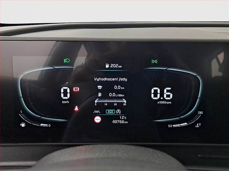 Kia Sportage (2022) 1.6 T-GDI - fotka 11 z 18