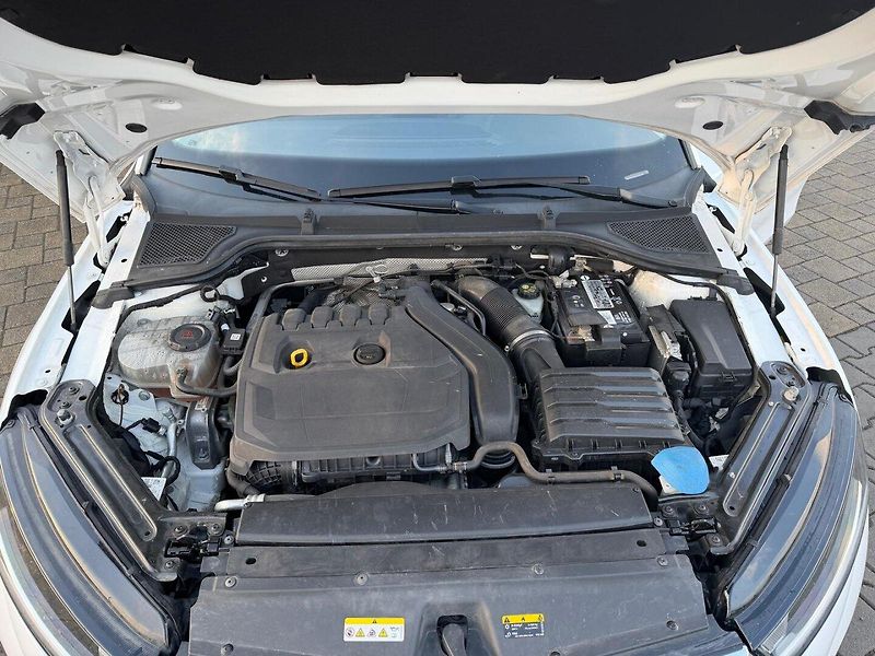 Škoda Octavia (2020) IV 1.5 TSi 110kW Ambiente - fotka 27 z 29