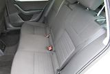 Škoda Octavia 1.6 TDi 4x4 AUT. KLIMA TAŽNÉ - náhled 16