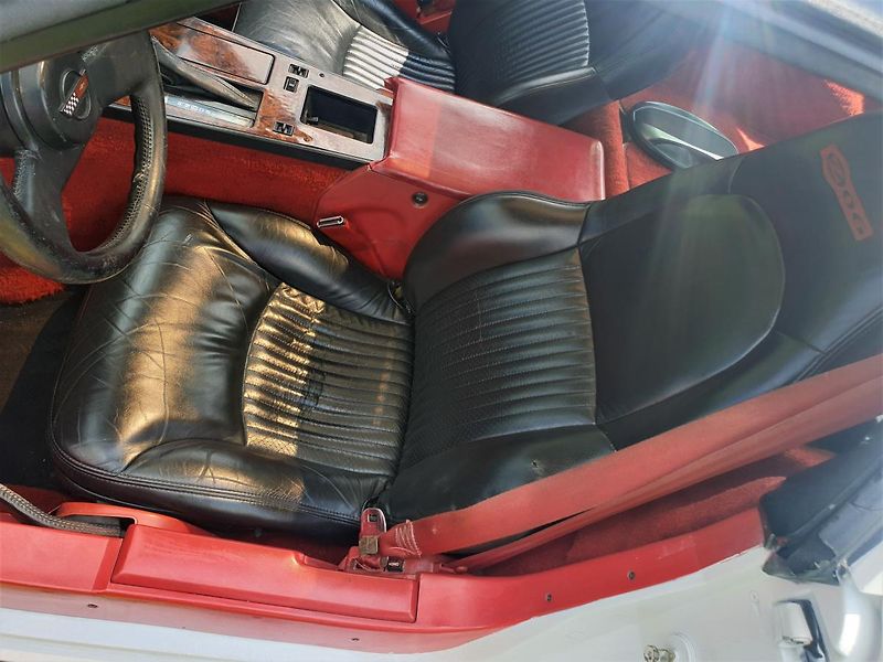Chevrolet Corvette (1986) - fotka 21 z 26