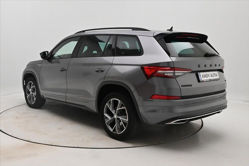 Škoda Kodiaq 2,0 TDI 147kW DSG 4x4 Sportlin - fotka 7 z 32