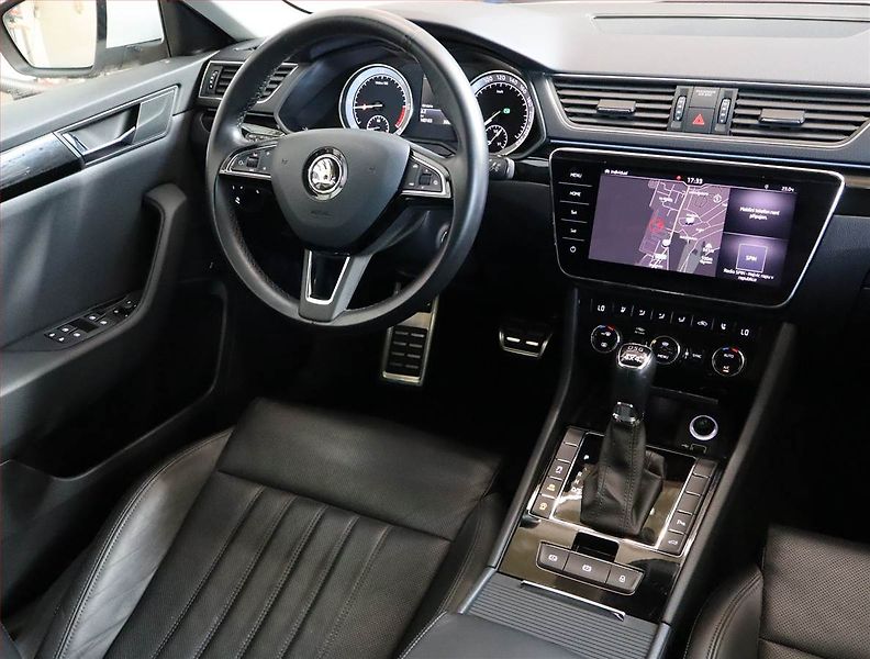 Škoda Superb (2018) 2.0 TDI, 4X4, Automat, Kůže - fotka 7 z 32