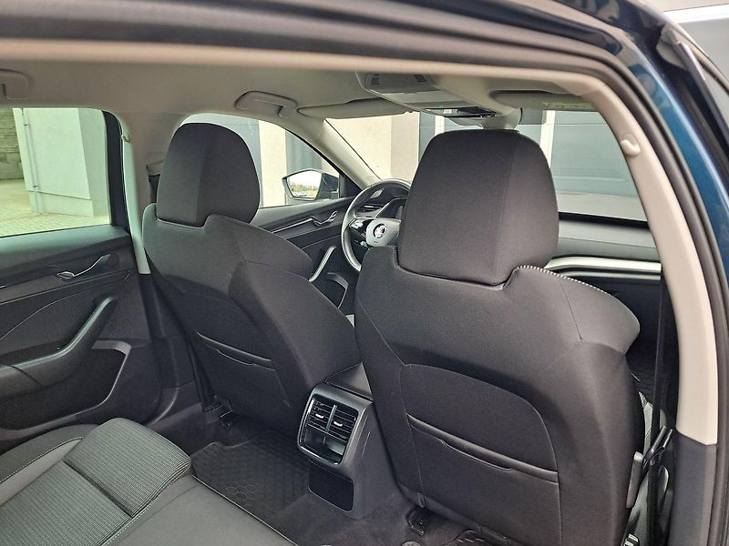 Škoda Octavia (2022) 1.0 TSI E-TEC DSG7, ZÁRUKA - fotka 28 z 33