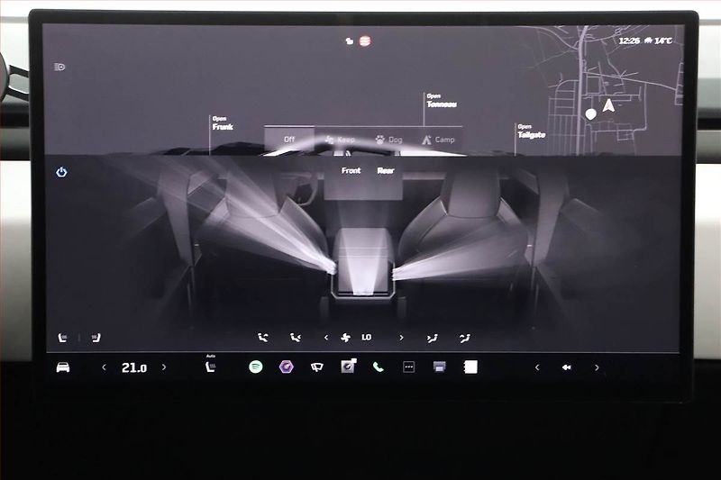 Tesla Cybertruck (2024) Dual Motor AWD - fotka 20 z 30
