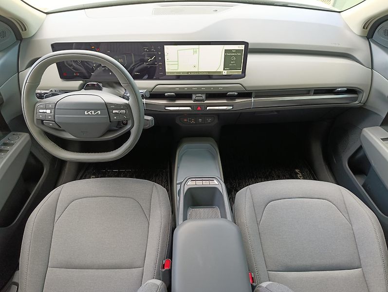 Kia EV3 (2026) SV1 4x2 AIR + HEAT 58,3 kWh - fotka 5 z 6