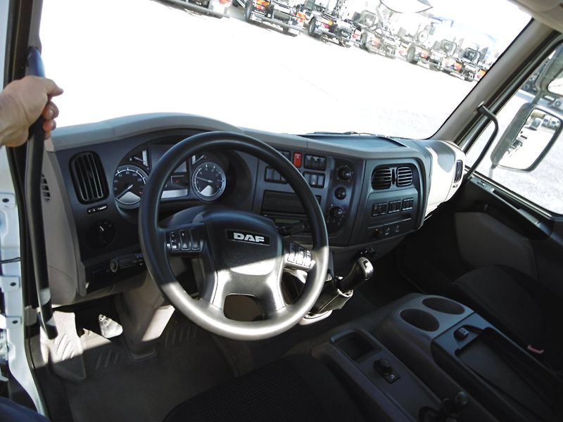 DAF LF 180 FA nový 8t nosič kont.  - fotka 15 z 21